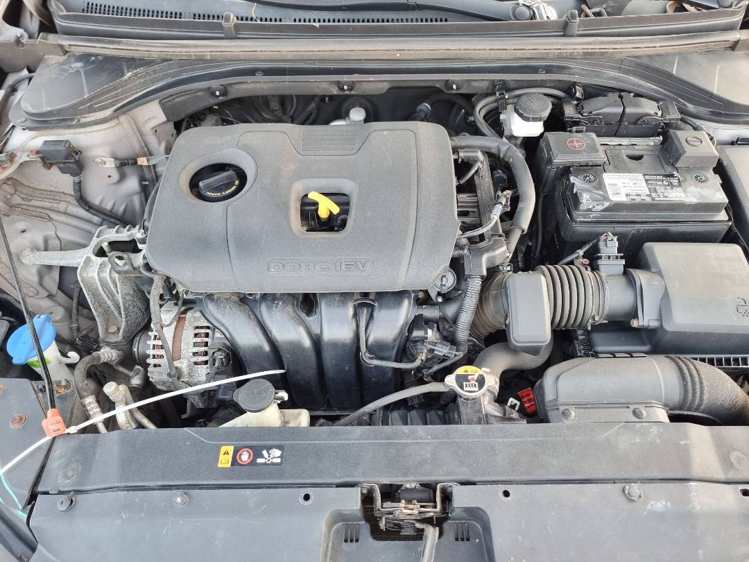 HYUNDAI ELANTRA 2020 - Marhaba Auction Used Cars - Image 9