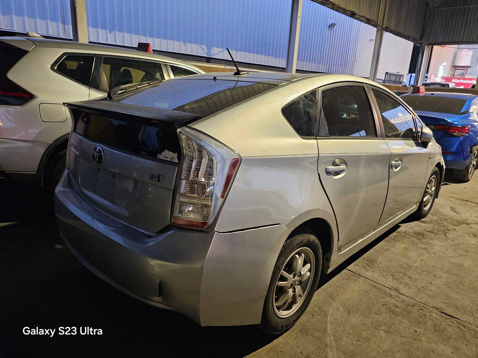2011 TOYOTA PRIUS — 222399 Miles — Lot U5B1471468 — Main - Marhaba Auctions Used Cars - Image 5