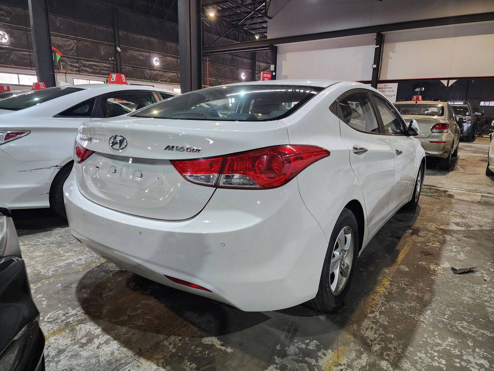 2012 HYUNDAI AVANTE — 114160 KM — Lot 225317 — Al Quoz - Marhaba Auctions Used Cars - Image 3