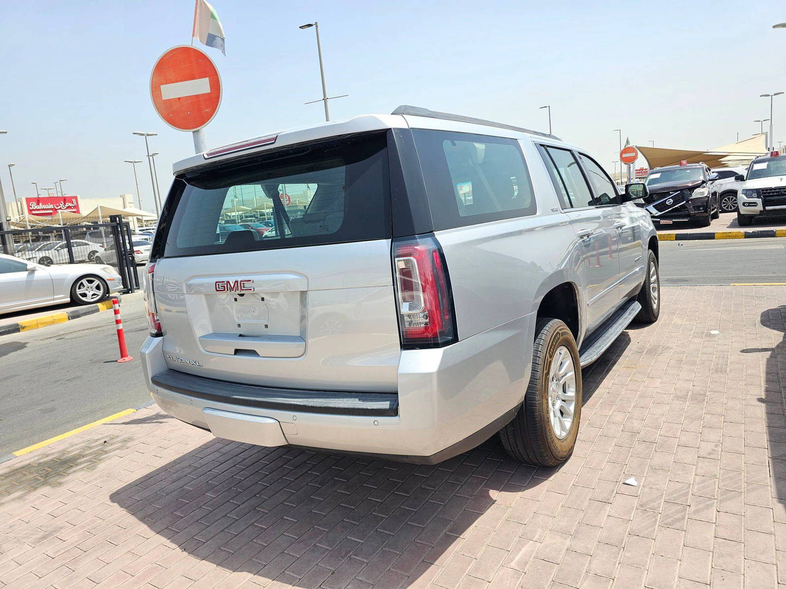 2020 GMC YUKON — 115870 KM — Lot 8EC1LR159377 — Souq - Marhaba Auctions Used Cars - Image 6