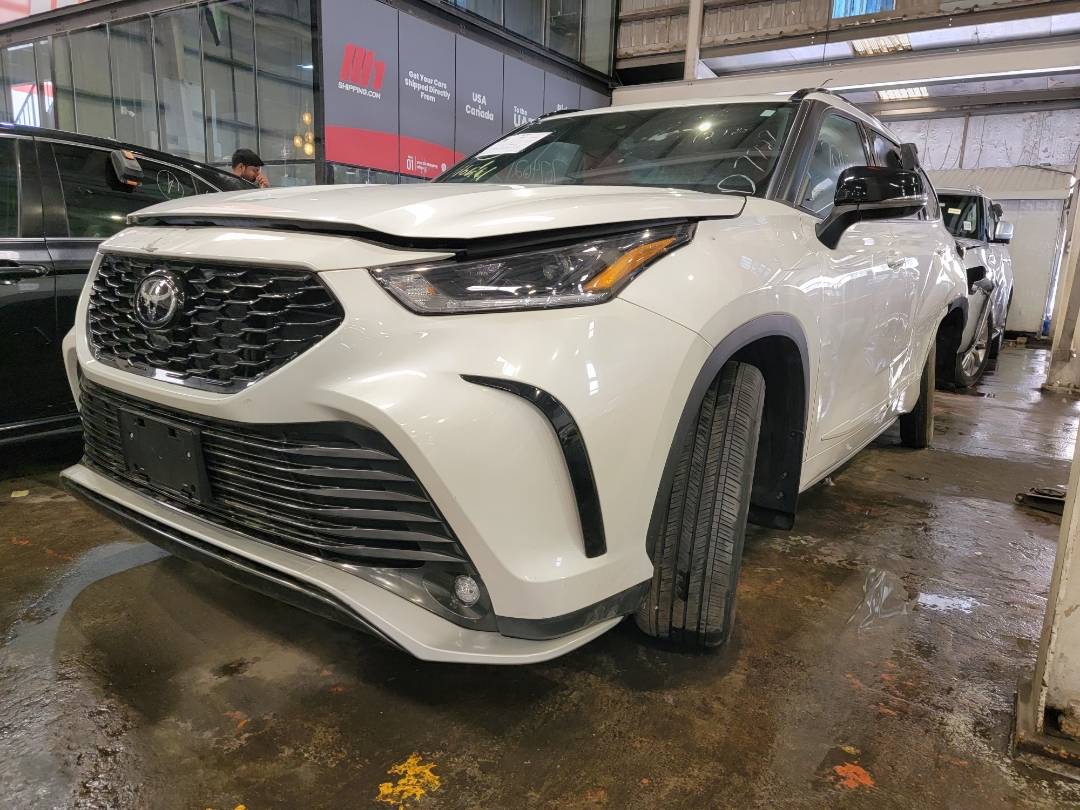 2021 TOYOTA HIGHLANDER — 12435 KM — Lot MS127207 — Main - Marhaba Auctions Used Cars - Image 3
