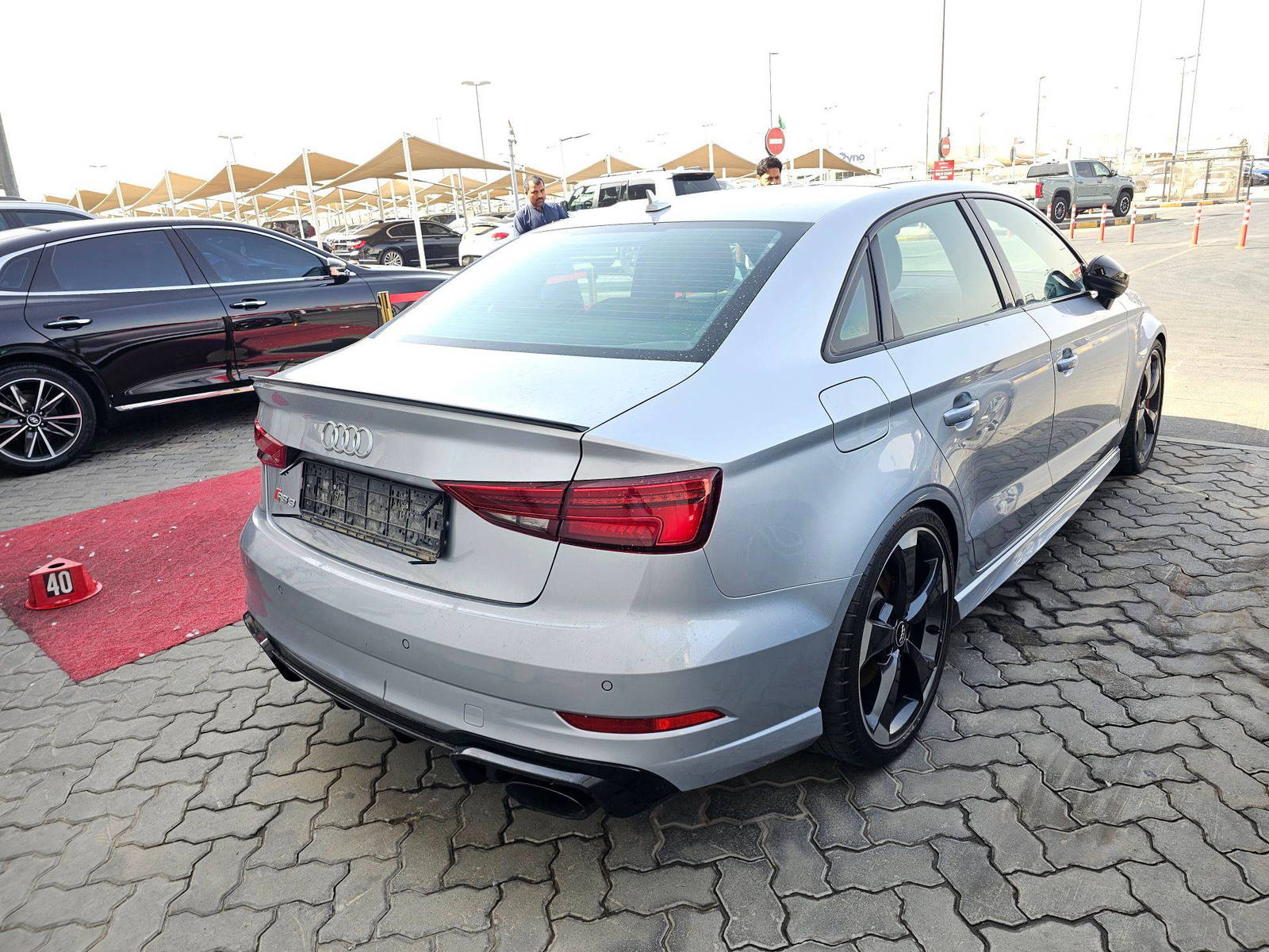 2018 AUDI RS3 — 171906 KM — Lot FXJ1903025 — Souq - Marhaba Auctions Used Cars - Image 5