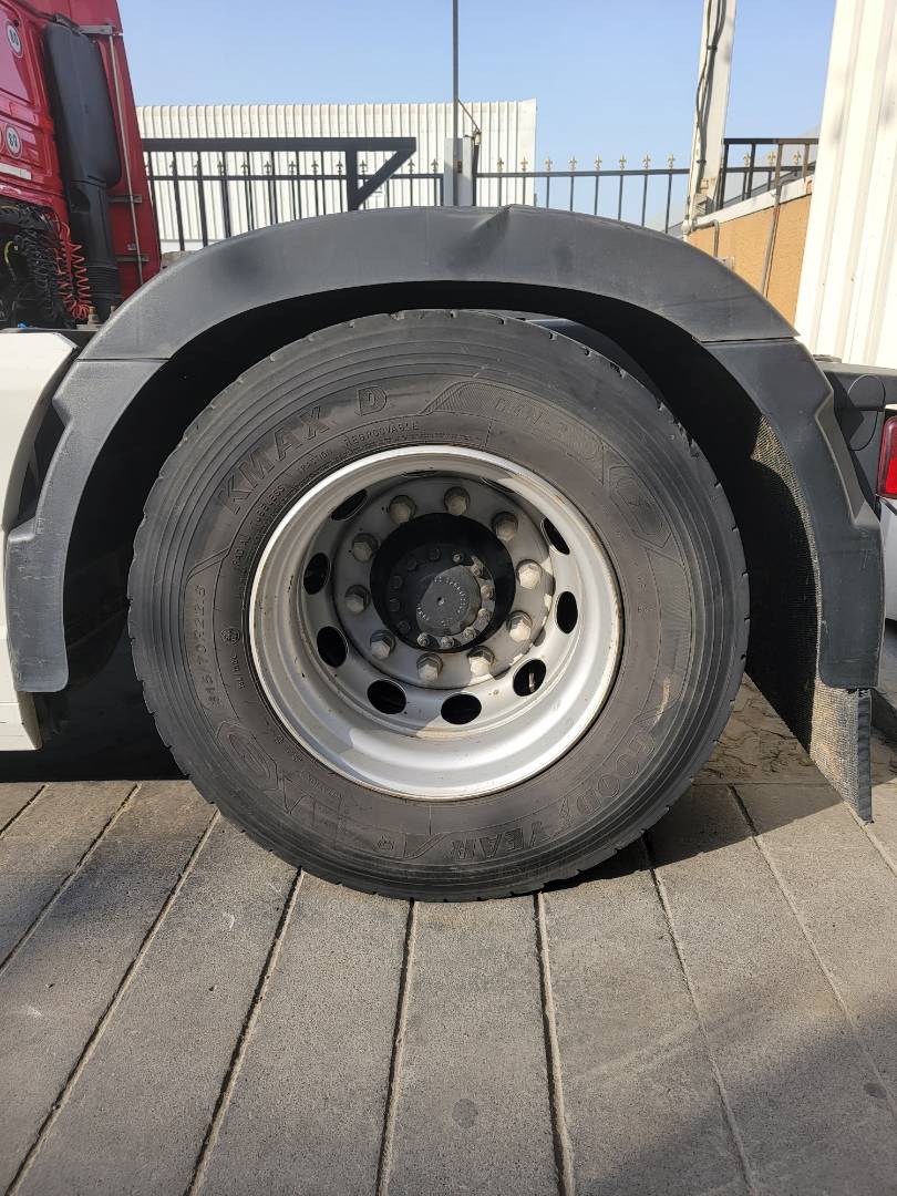 2015 VOLVO FH-Series — 973370 KM — Lot FB737904 — Main - Marhaba Auctions Used Cars - Image 6