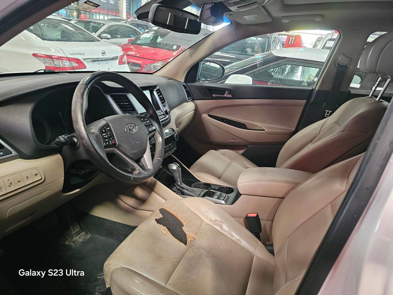 2017 HYUNDAI TUCSON — 97915 Miles — Lot 93186045 — Main - Marhaba Auctions Used Cars - Image 6