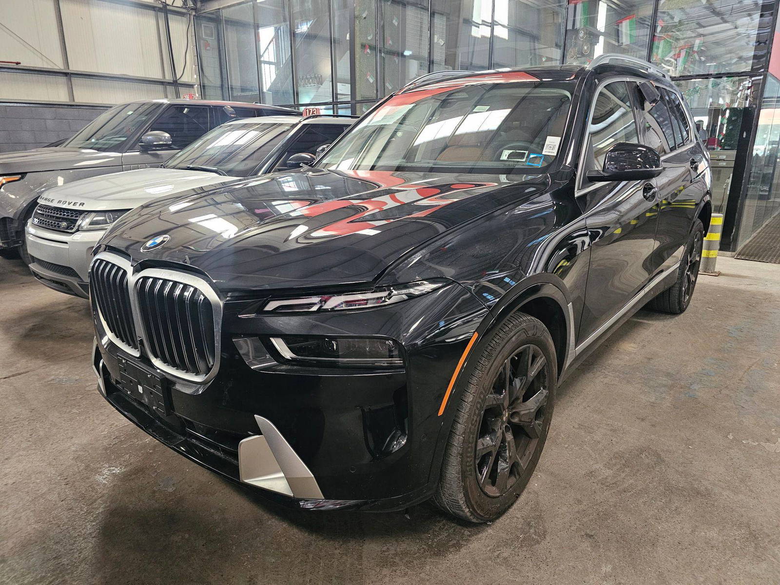 BMW X7 XDRIVE40I 2025 - Marhaba Auction Used Cars - Image 3