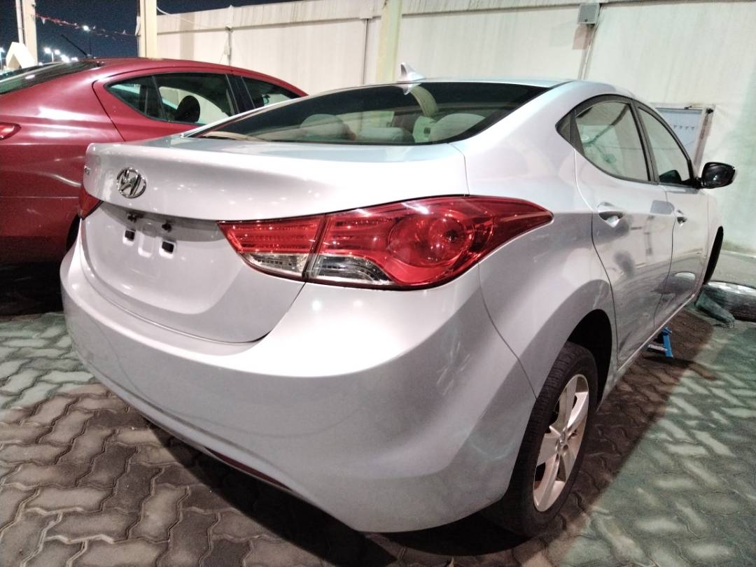 2012 HYUNDAI ELANTRA — 211562 Miles — Lot 69139163 - Marhaba Auctions Used Cars - Image 4