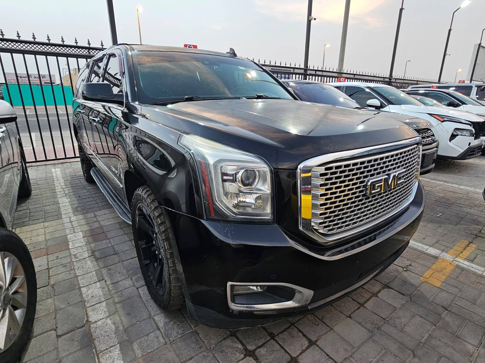 2016 GMC YUKON — 184855 Miles — Lot KJ9GR186770 - Marhaba Auctions Used Cars - Image 4