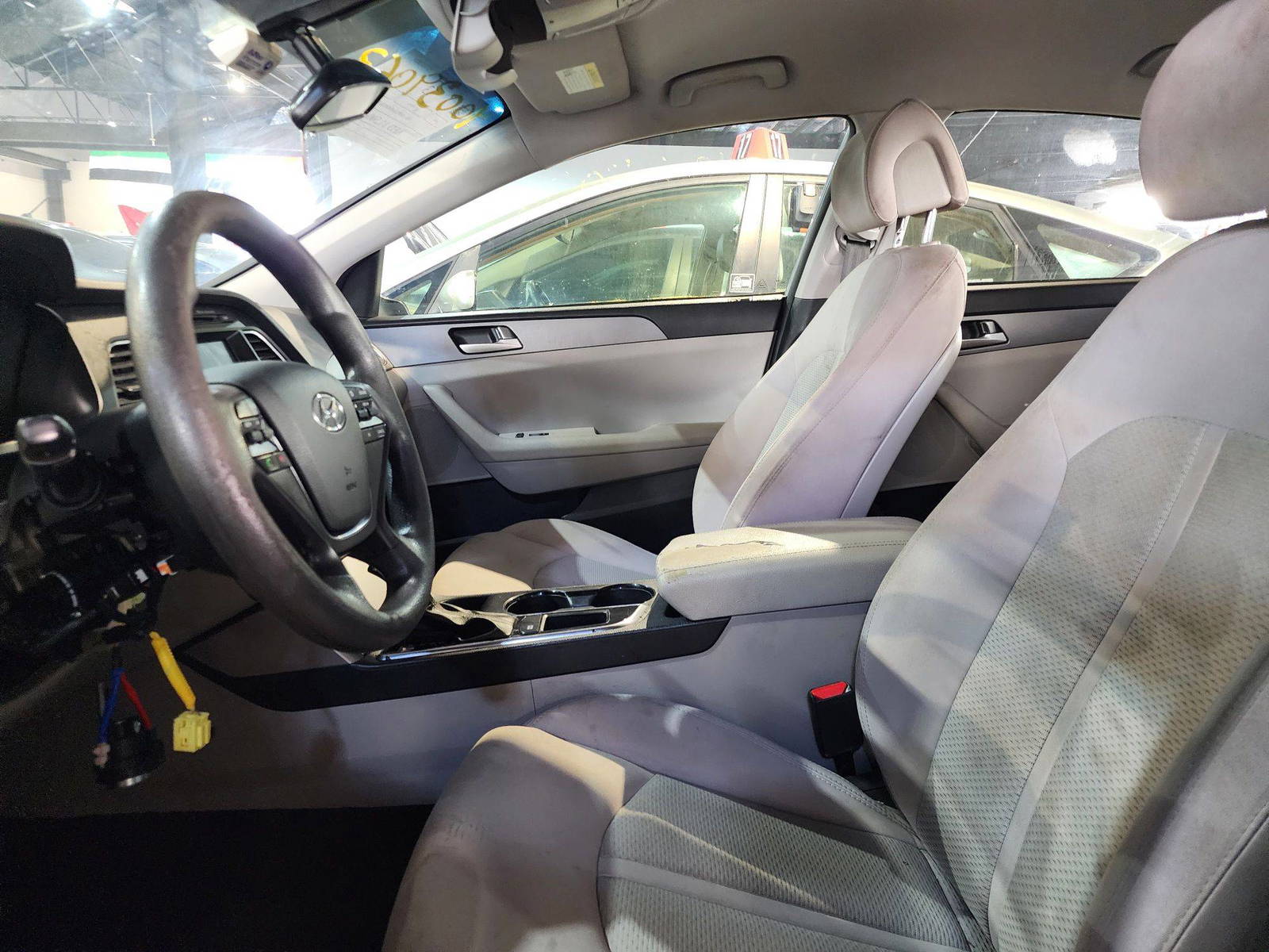 2016 HYUNDAI SONATA — 121220 Miles — Lot 326176 — Al Quoz - Marhaba Auctions Used Cars - Image 7
