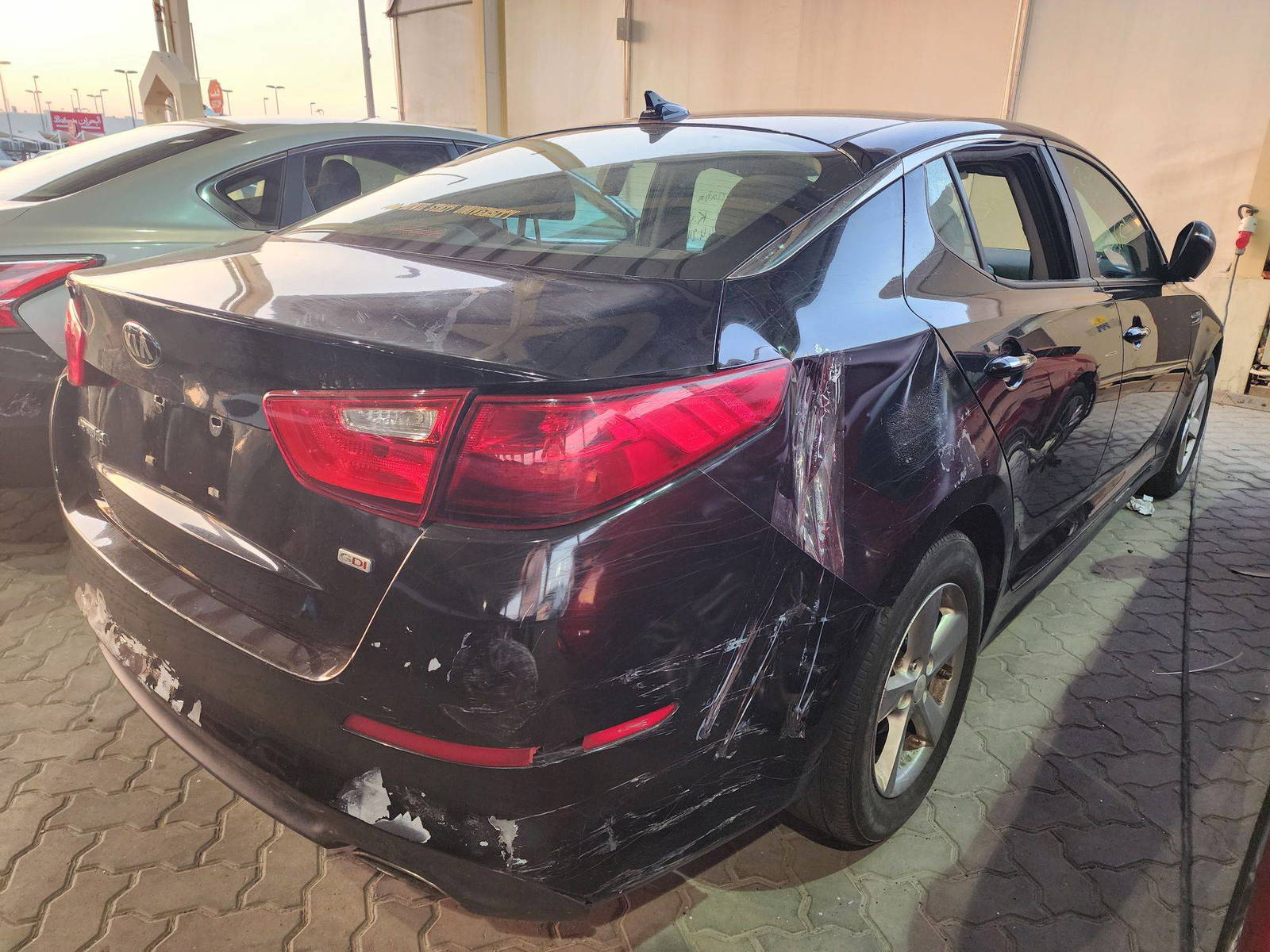 2015 KIA OPTIMA — 178016 Miles — Lot 38829512 — Souq - Marhaba Auctions Used Cars - Image 4