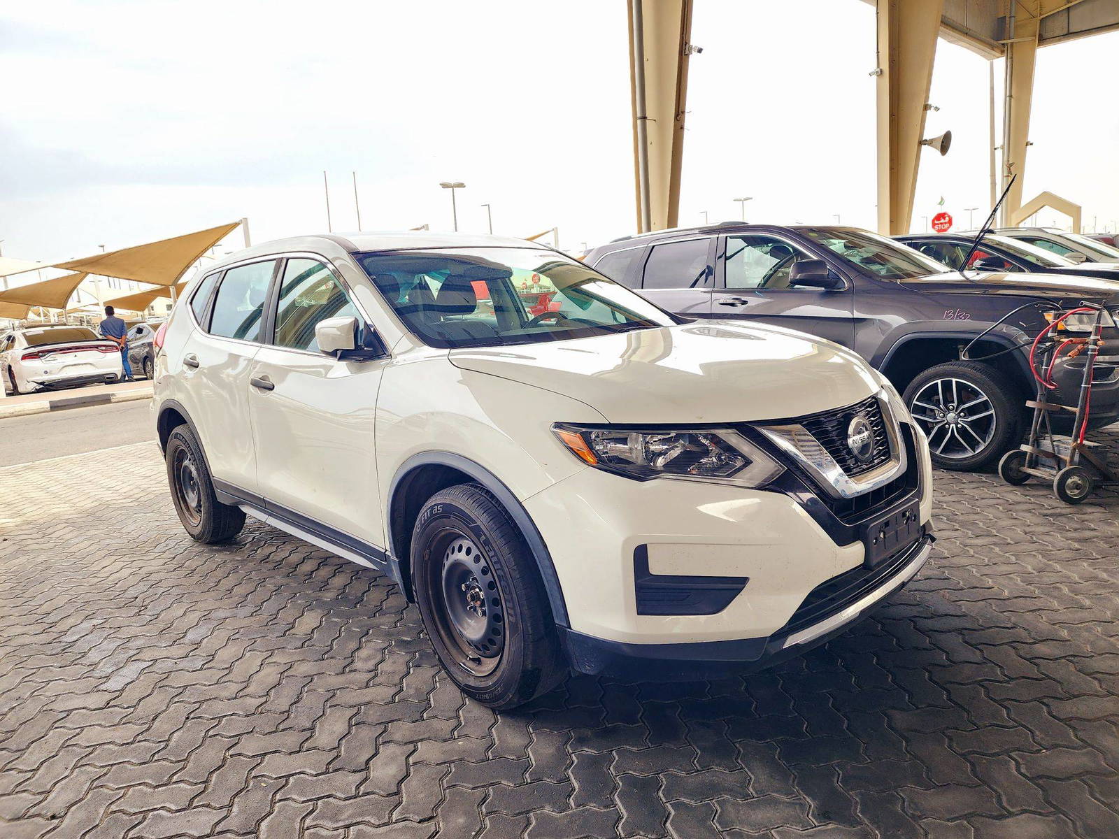 2018 NISSAN ROGUE — 86922 Miles — Lot 40085720 — Main - Marhaba Auctions Used Cars - Image 4
