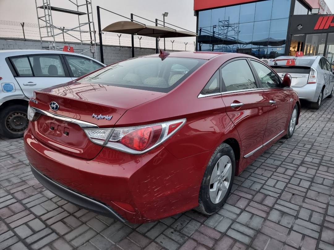 2012 HYUNDAI SONATA — 173299 Miles — Lot 214587 — Ind. 12 - Marhaba Auctions Used Cars - Image 5