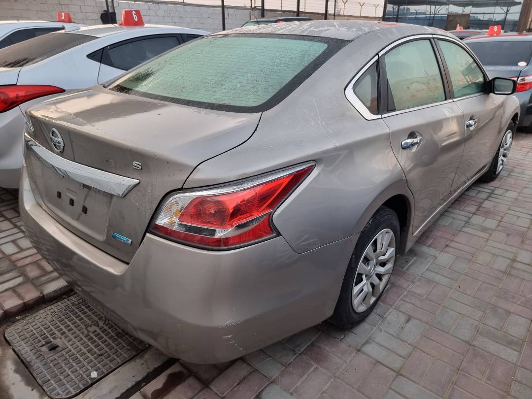 2014 NISSAN ALTIMA — 252456 Miles — Lot 125487 — Ind. 12 - Marhaba Auctions Used Cars - Image 5