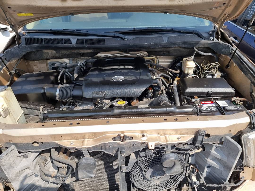 2011 TOYOTA SEQUOIA — 381586 Miles — Lot 325689 — Ind. 12 - Marhaba Auctions Used Cars - Image 12