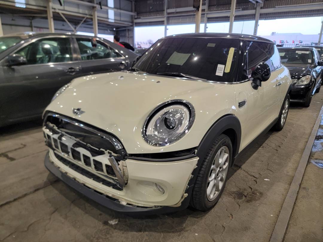 2018 MINI COOPER — 41117 KM — Lot J2H39404 — Main - Marhaba Auctions Used Cars - Image 4
