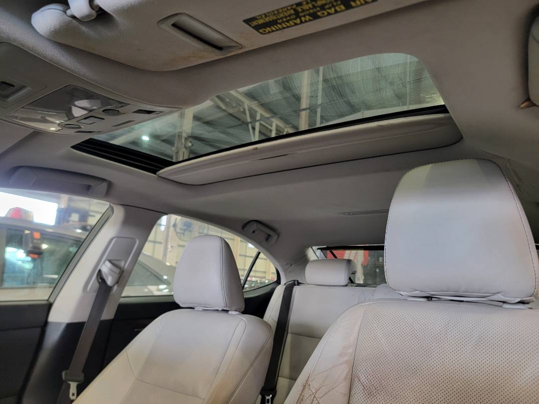 2015 LEXUS ES 350 — 186181 Miles — Lot F2207371 — Main - Marhaba Auctions Used Cars - Image 9