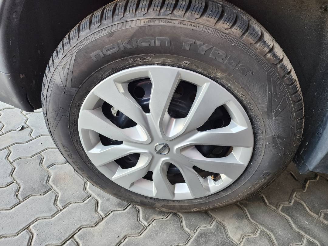 2019 NISSAN ROGUE — 101134 Miles — Lot KP516198 - Marhaba Auctions Used Cars - Image 10