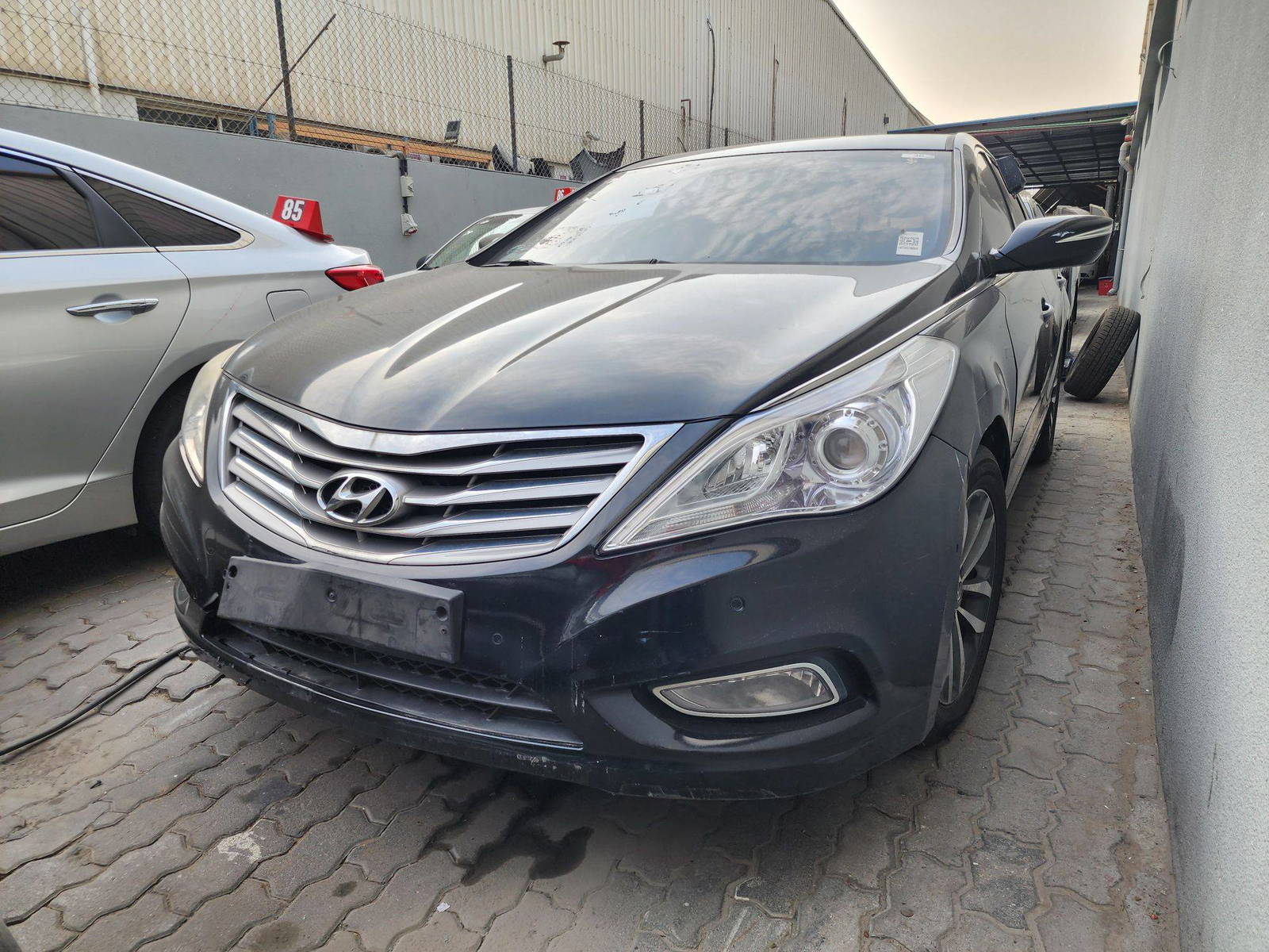 HYUNDAI GRANDEUR 2012 - Marhaba Auction Used Cars - Image 6