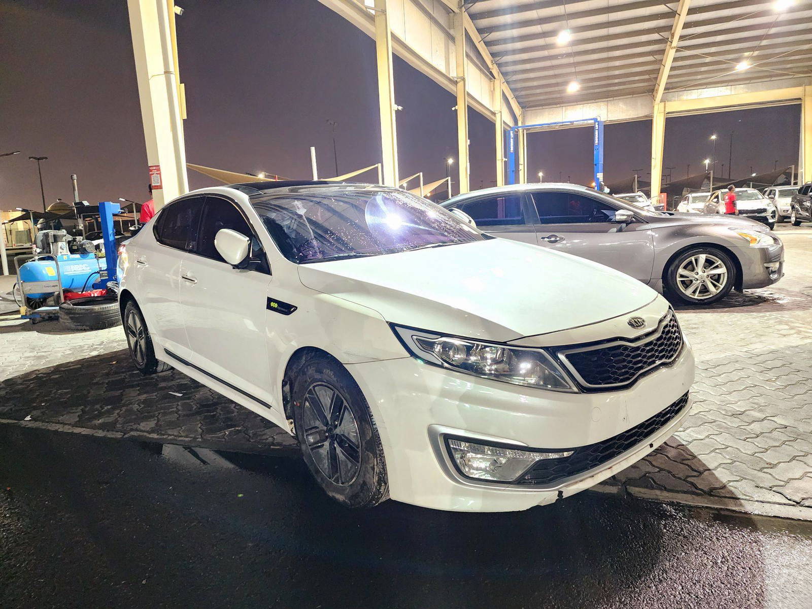 2013 KIA K5 — 206520 KM — Lot 019373 — Souq - Marhaba Auctions Used Cars - Image 4