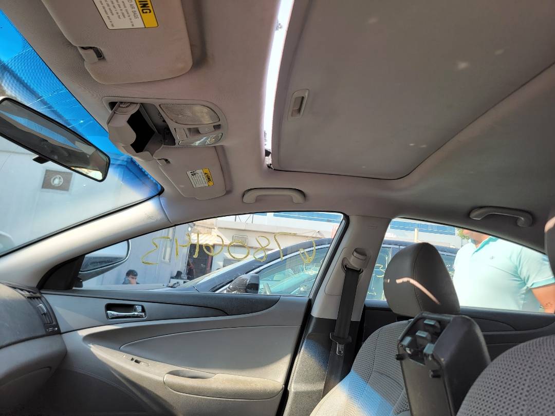 2011 HYUNDAI SONATA — 237458 Miles — Lot 67806143 - Marhaba Auctions Used Cars - Image 8