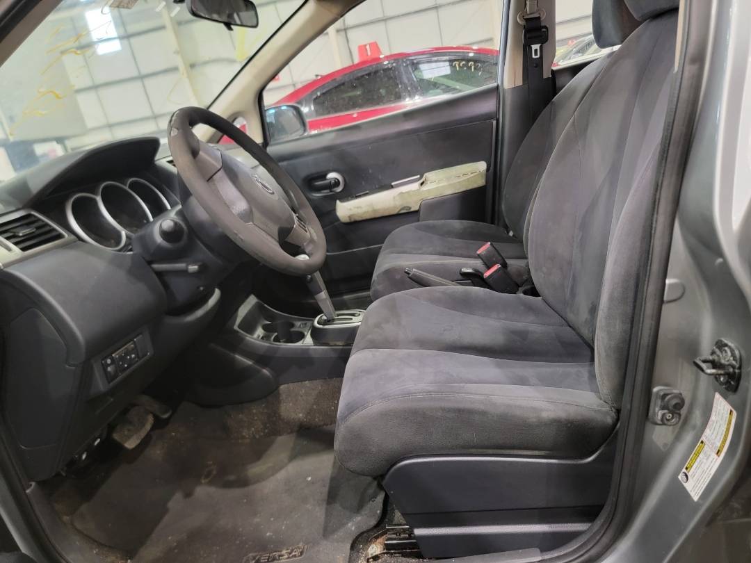 2009 NISSAN VERSA — 166242 Miles — Lot 43961314 — Souq - Marhaba Auctions Used Cars - Image 6