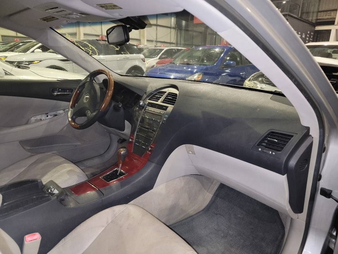 2009 LEXUS ES 350 — 152634 Miles — Lot 70172523 - Marhaba Auctions Used Cars - Image 6