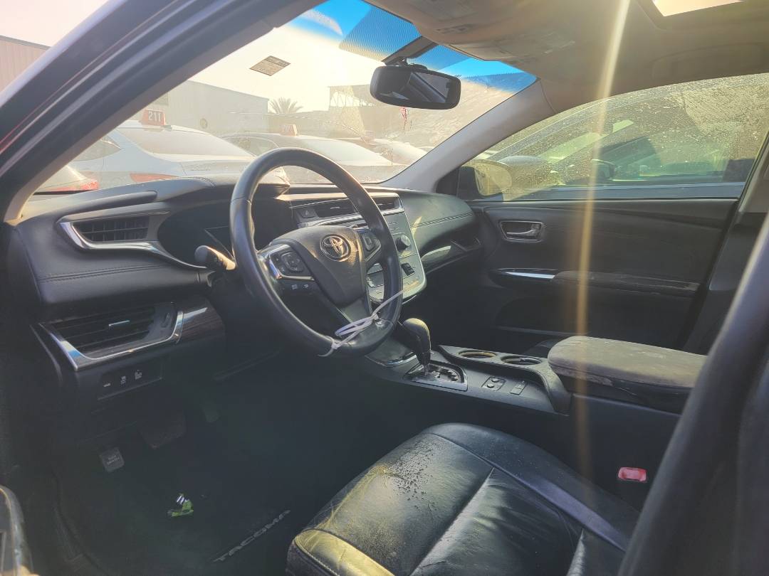 2014 TOYOTA AVALON — 251392 Miles — Lot EU095781 — Main - Marhaba Auctions Used Cars - Image 6