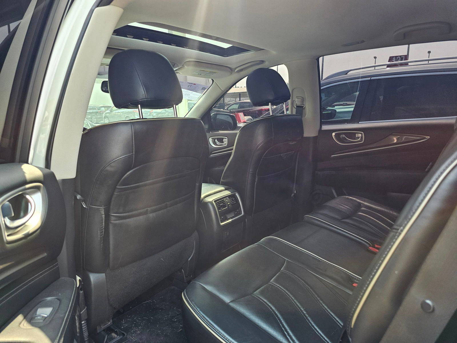 INFINITI QX60 2017 - Marhaba Auction Used Cars - Image 6