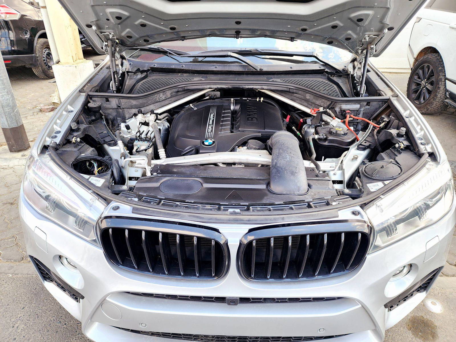 2015 BMW X 5 — 78378 Miles — Lot 8F0H40777 — Souq - Marhaba Auctions Used Cars - Image 12