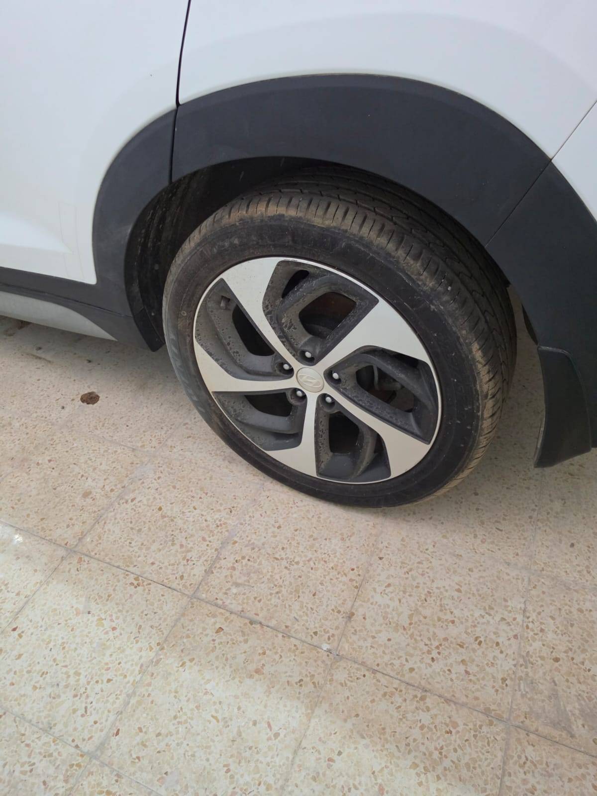 HYUNDAI TUCSON 2018 - Marhaba Auction Used Cars - Image 5