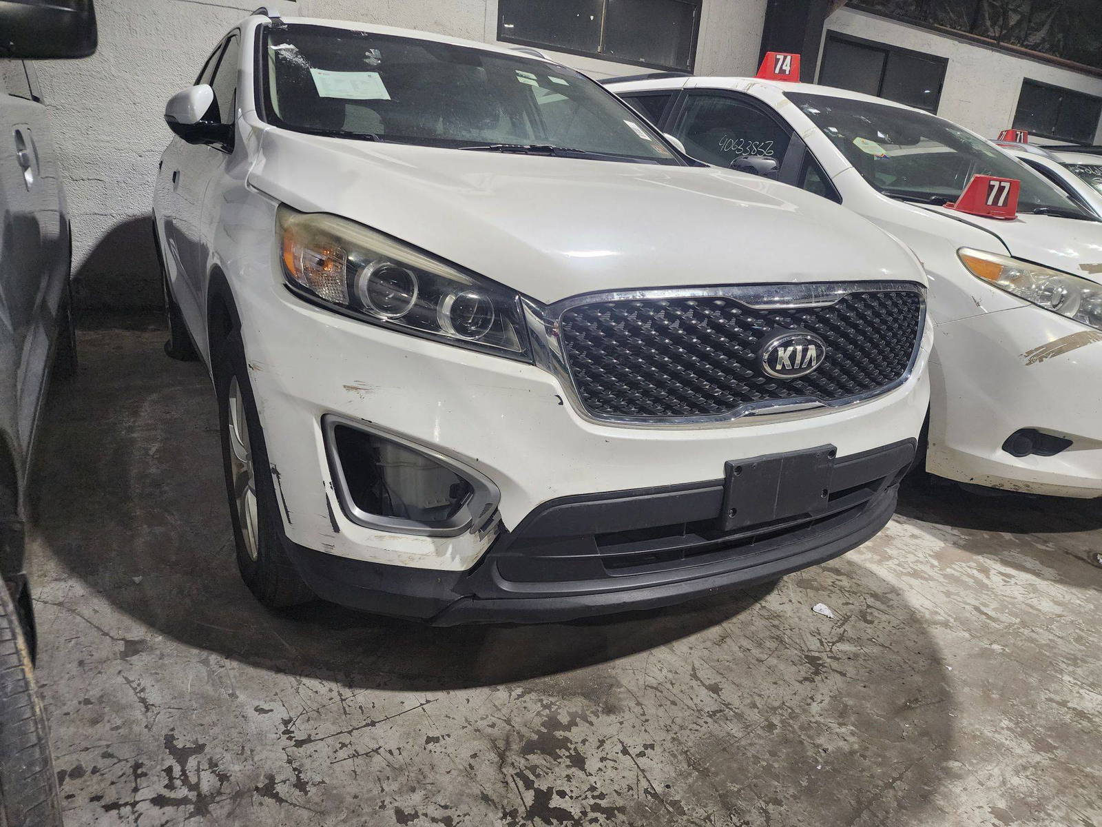 2017 KIA SORENTO — 142800 Miles — Lot 124587 — Al Quoz - Marhaba Auctions Used Cars - Image 3