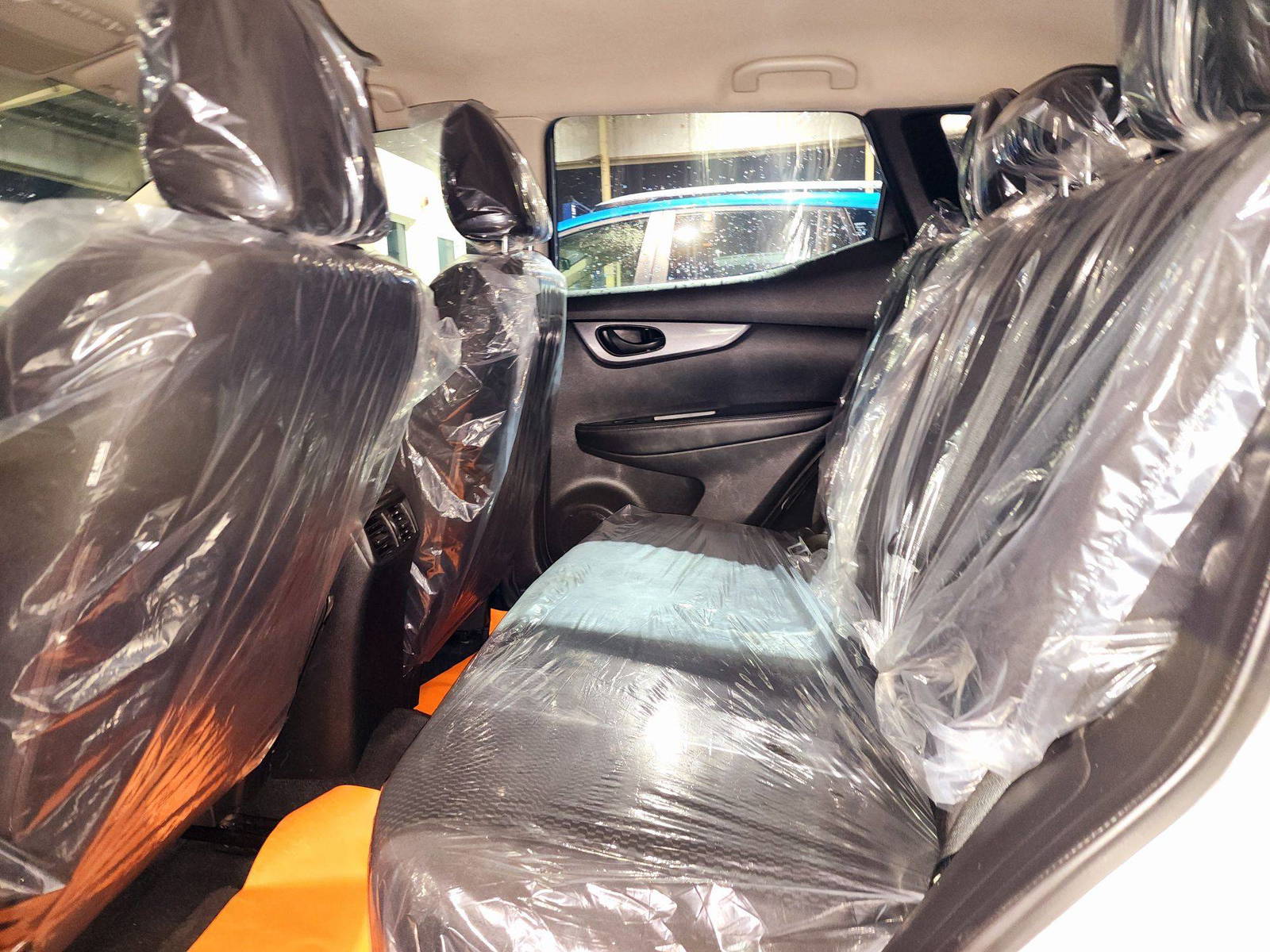 2019 NISSAN ROGUE SPORTS — 131162 Miles — Lot W528245 — Souq - Marhaba Auctions Used Cars - Image 6