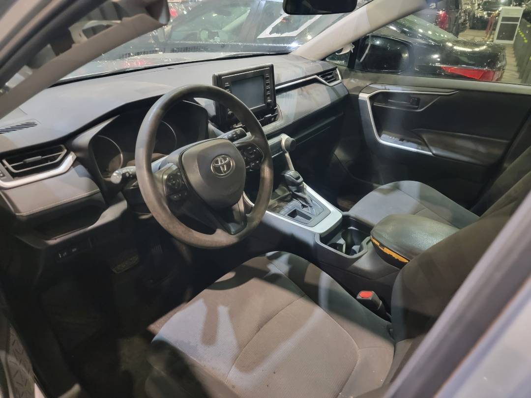 2019 TOYOTA RAV4 — 141609 Miles — Lot KW025777 — Main - Marhaba Auctions Used Cars - Image 7