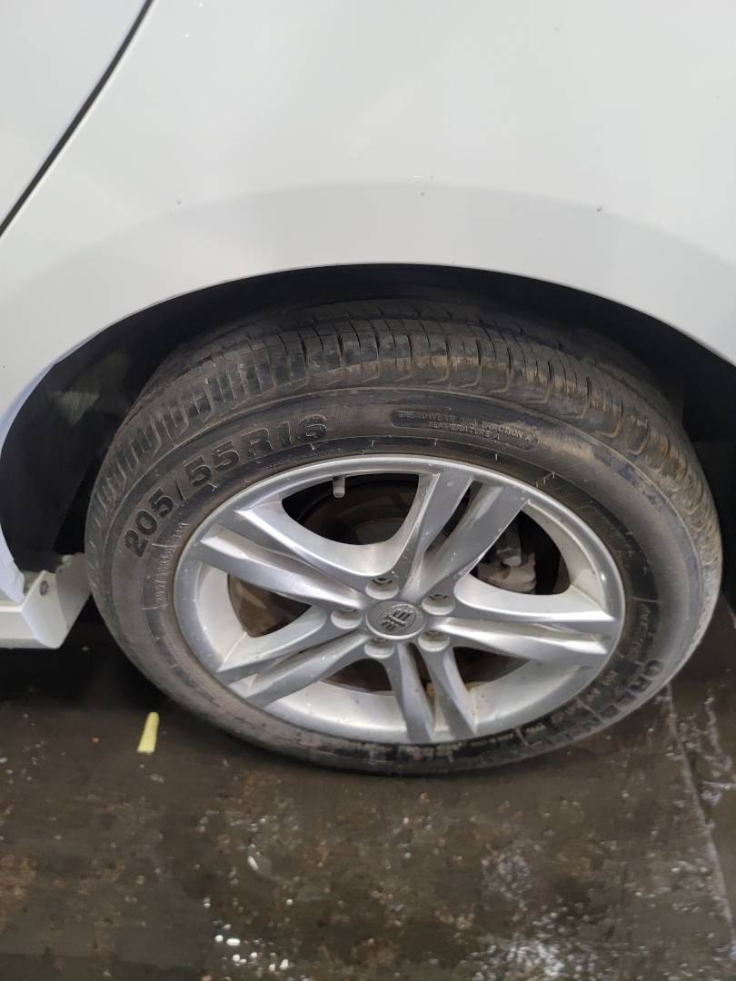 2020 FAW B30 — 32041 KM — Lot C6L1K00031 — Main - Marhaba Auctions Used Cars - Image 9