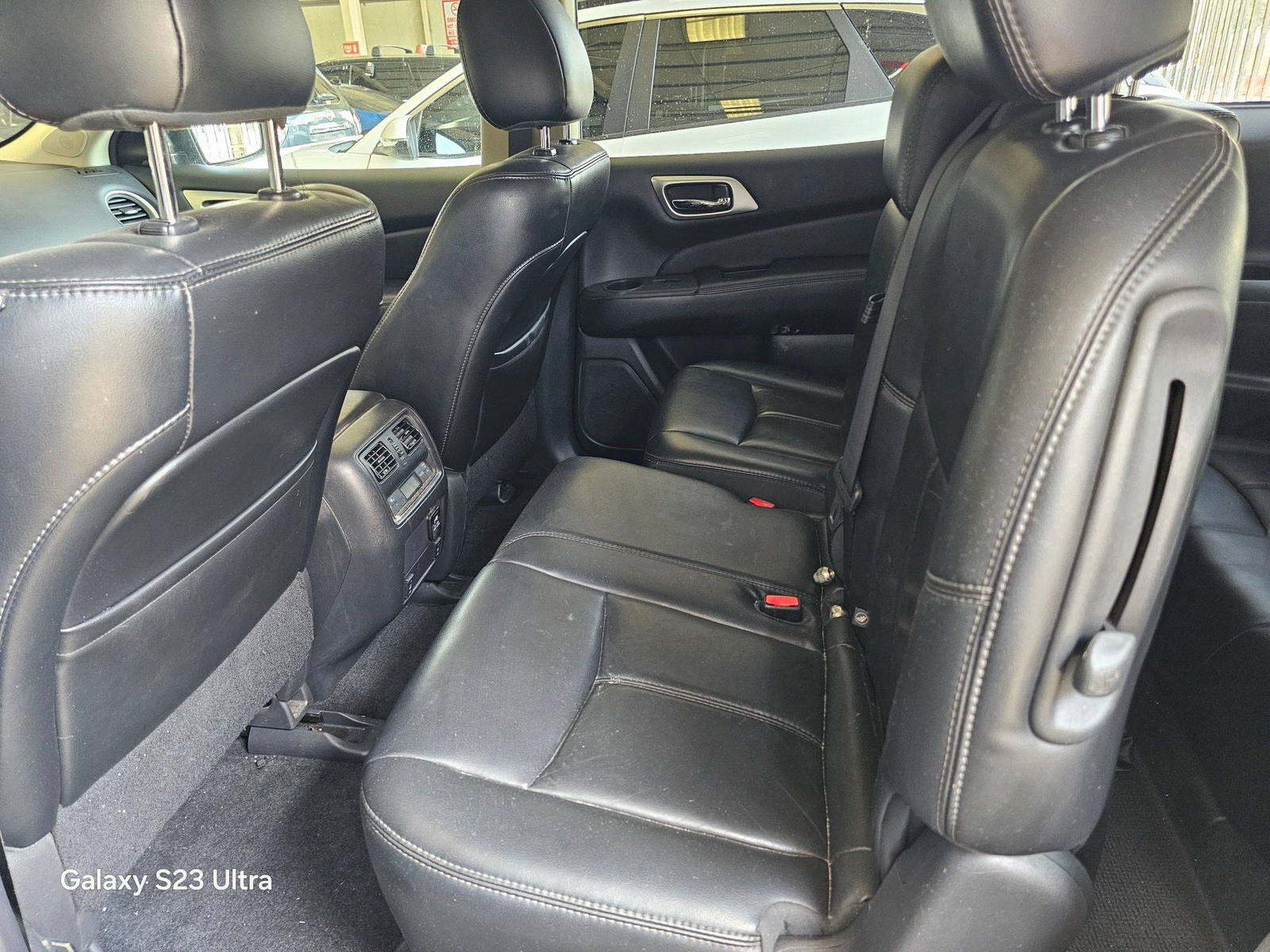 NISSAN PATHFINDER 2015 - Marhaba Auction Used Cars - Image 10