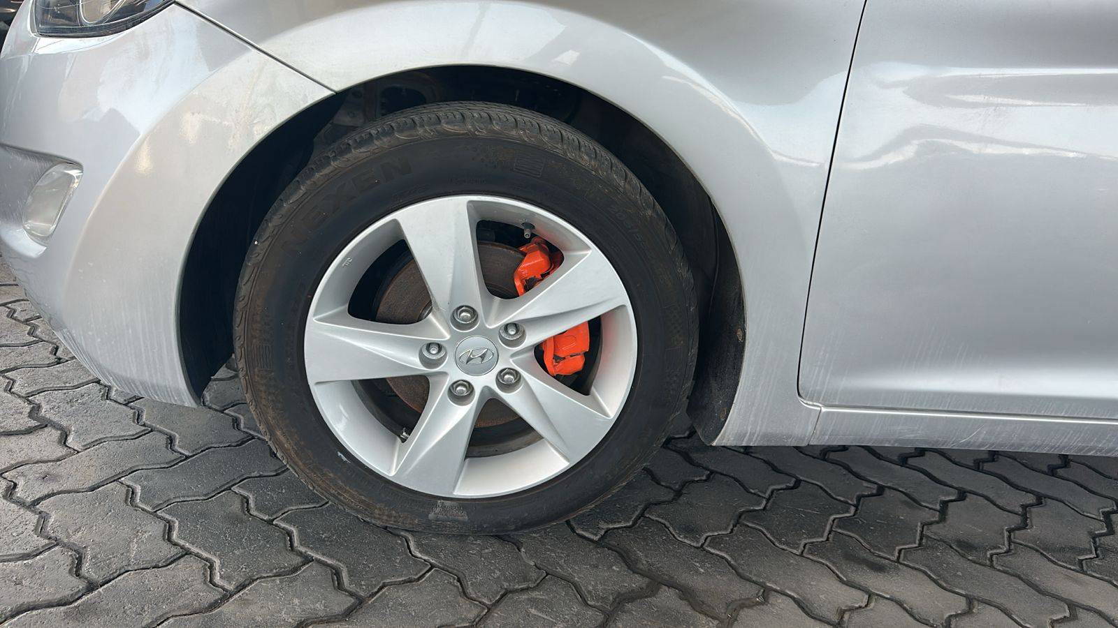 HYUNDAI AVANTE 2011 - Marhaba Auction Used Cars - Image 6