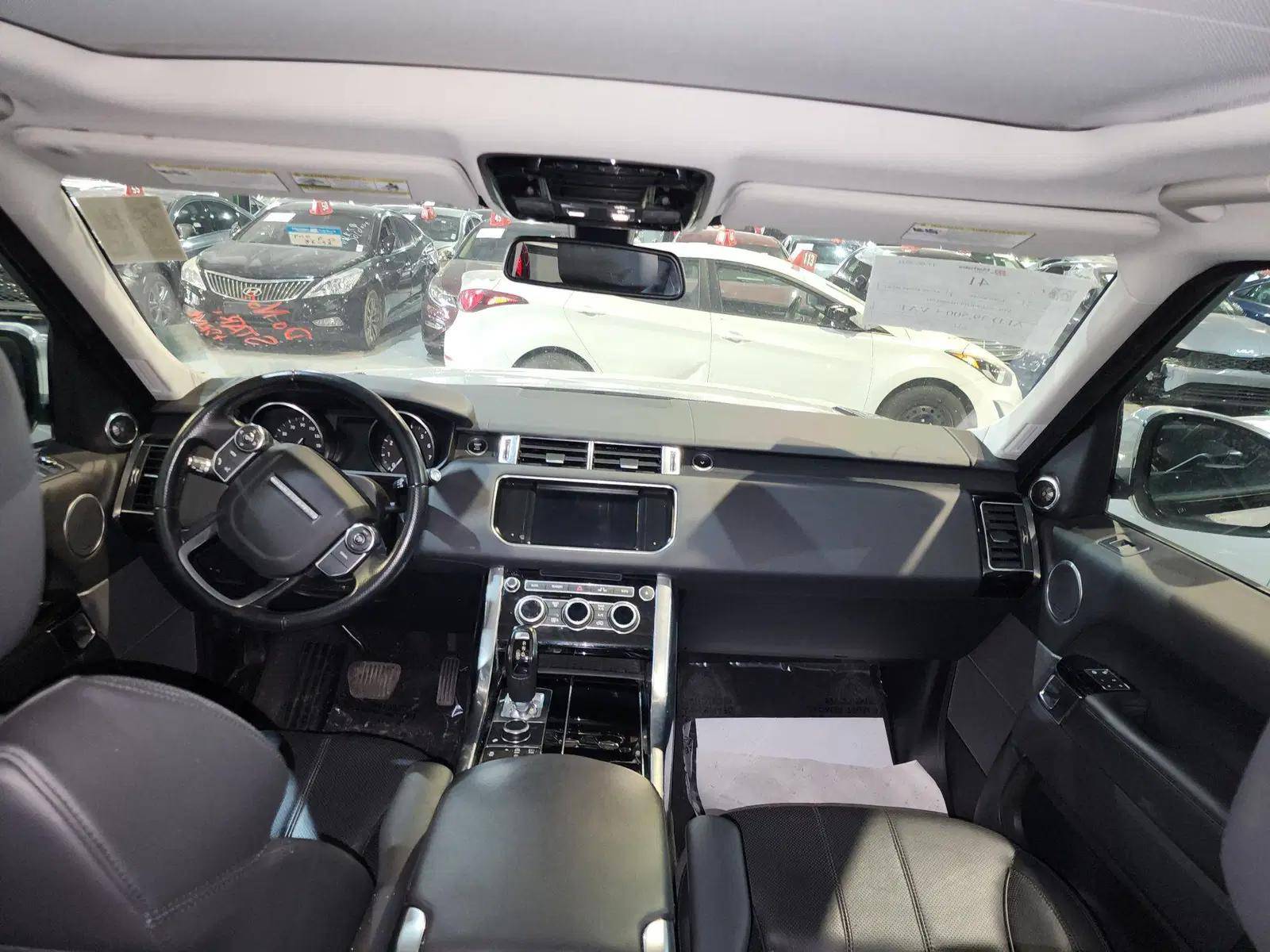 2016 LAND ROVER RANGE ROVER SPORT — 86093 Miles — Lot A661703 — Souq - Marhaba Auctions Used Cars - Image 9