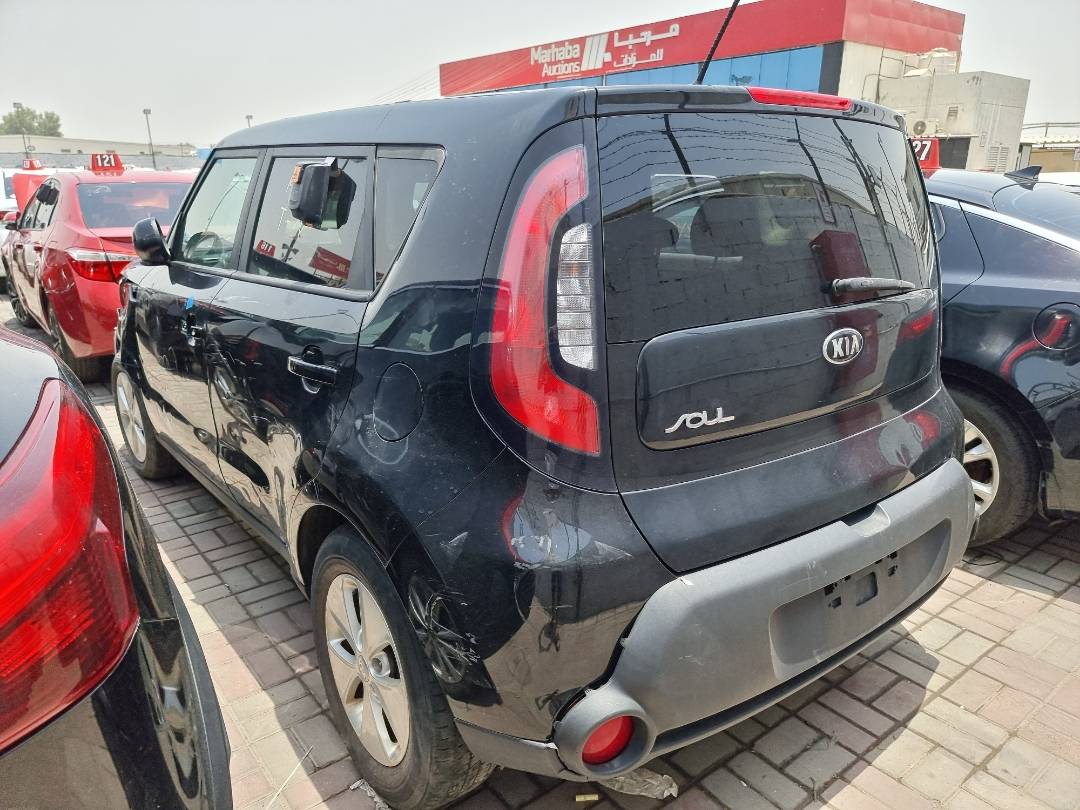 2016 KIA SOUL — 120353 Miles — Lot 124587 — Souq - Marhaba Auctions Used Cars - Image 4