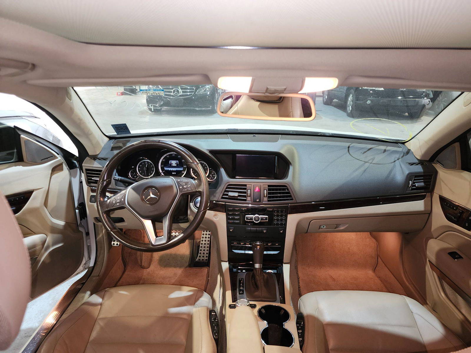 2013 MERCEDES BENZ E 350 — 118564 Miles — Lot 221348 — Al Quoz - Marhaba Auctions Used Cars - Image 9