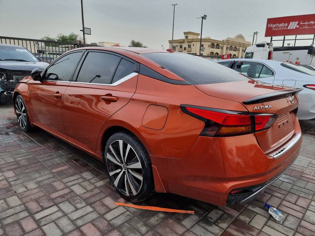 2019 NISSAN ALTIMA — 150946 Miles — Lot 2105487 — Souq - Marhaba Auctions Used Cars - Image 4