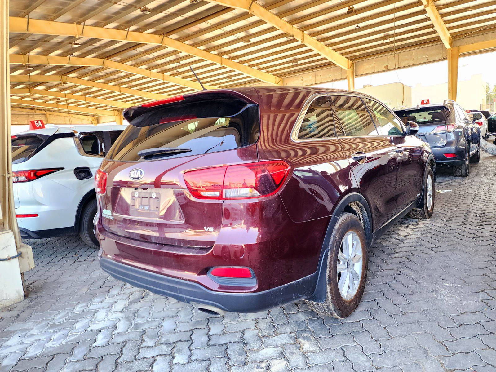 2019 KIA SORENTO — 115552 Miles — Lot KG507430 — Souq - Marhaba Auctions Used Cars - Image 3