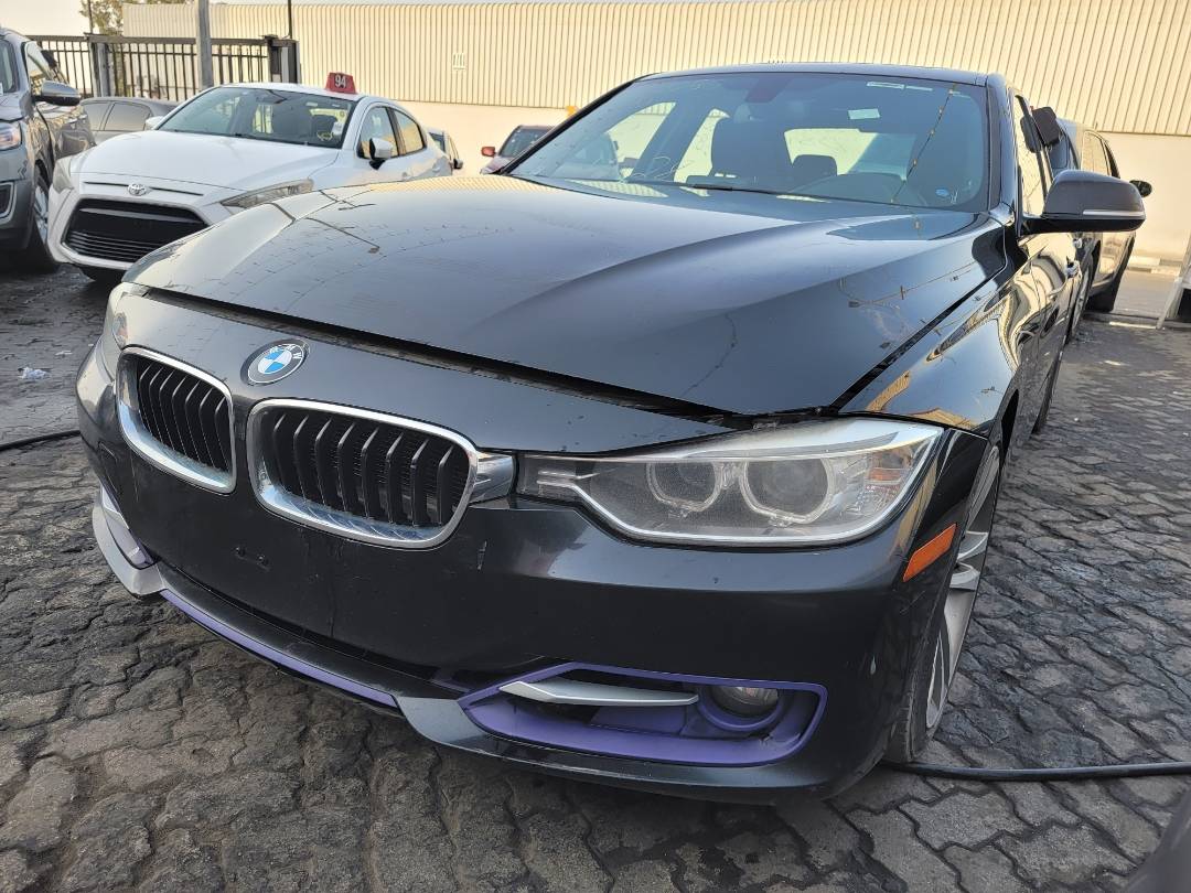 2013 BMW 328i — 380416 KM — Lot F534662 — Main - Marhaba Auctions Used Cars - Image 3