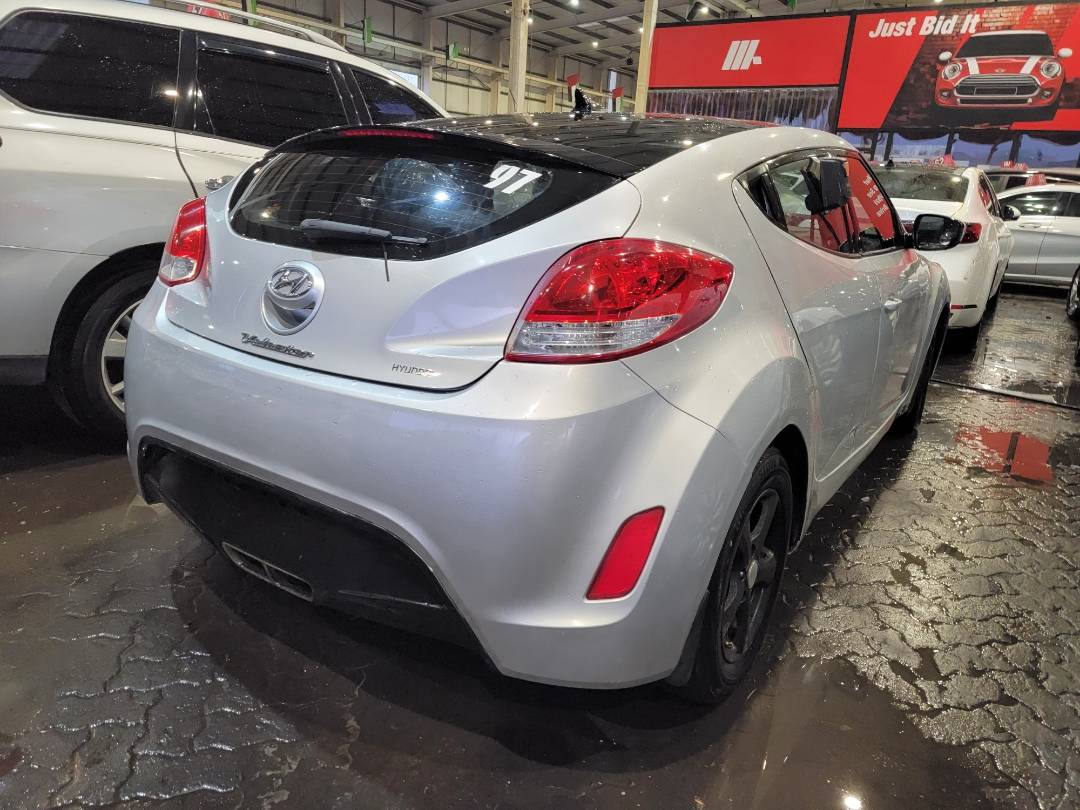 2013 HYUNDAI VELOSTER — 155236 Miles — Lot U121277 — Main - Marhaba Auctions Used Cars - Image 3