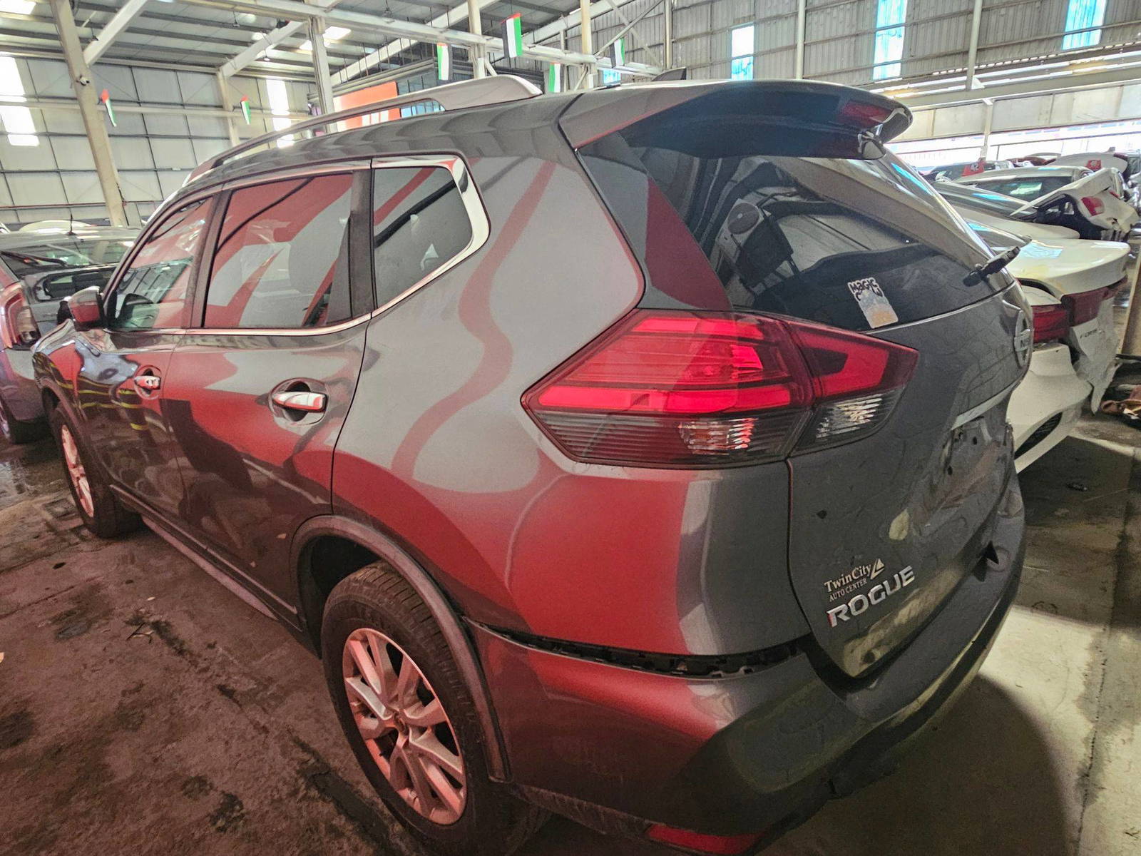 NISSAN ROGUE 2017 - Marhaba Auction Used Cars - Image 4