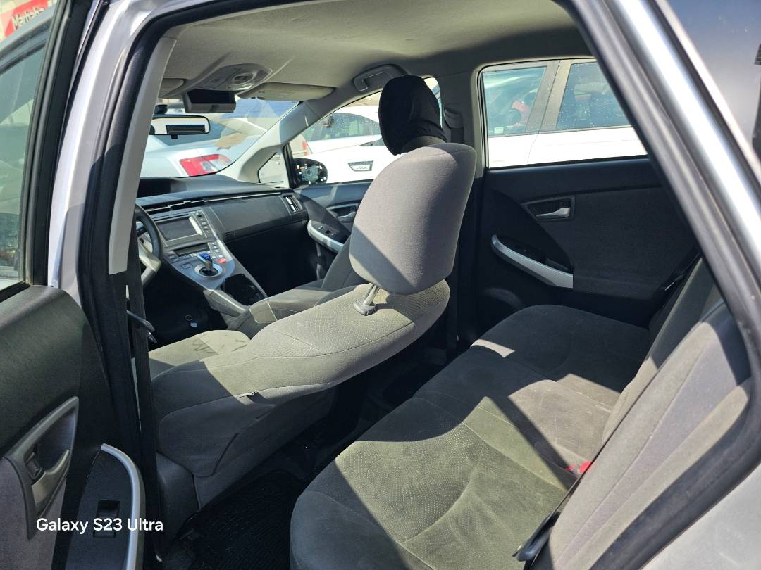 2012 TOYOTA PRIUS — 129574 Miles — Lot 3C5392195 — Main - Marhaba Auctions Used Cars - Image 6