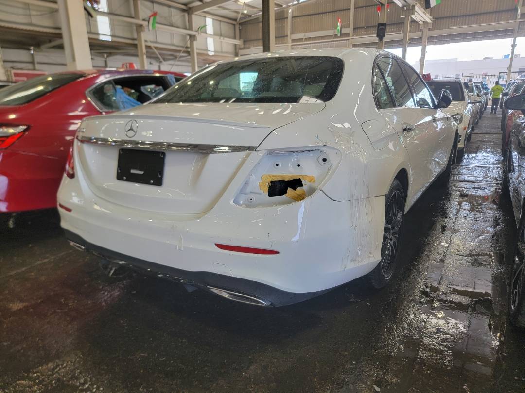 2019 MERCEDES BENZ E-300 — 16547 Miles — Lot KA672299 - Marhaba Auctions Used Cars - Image 12