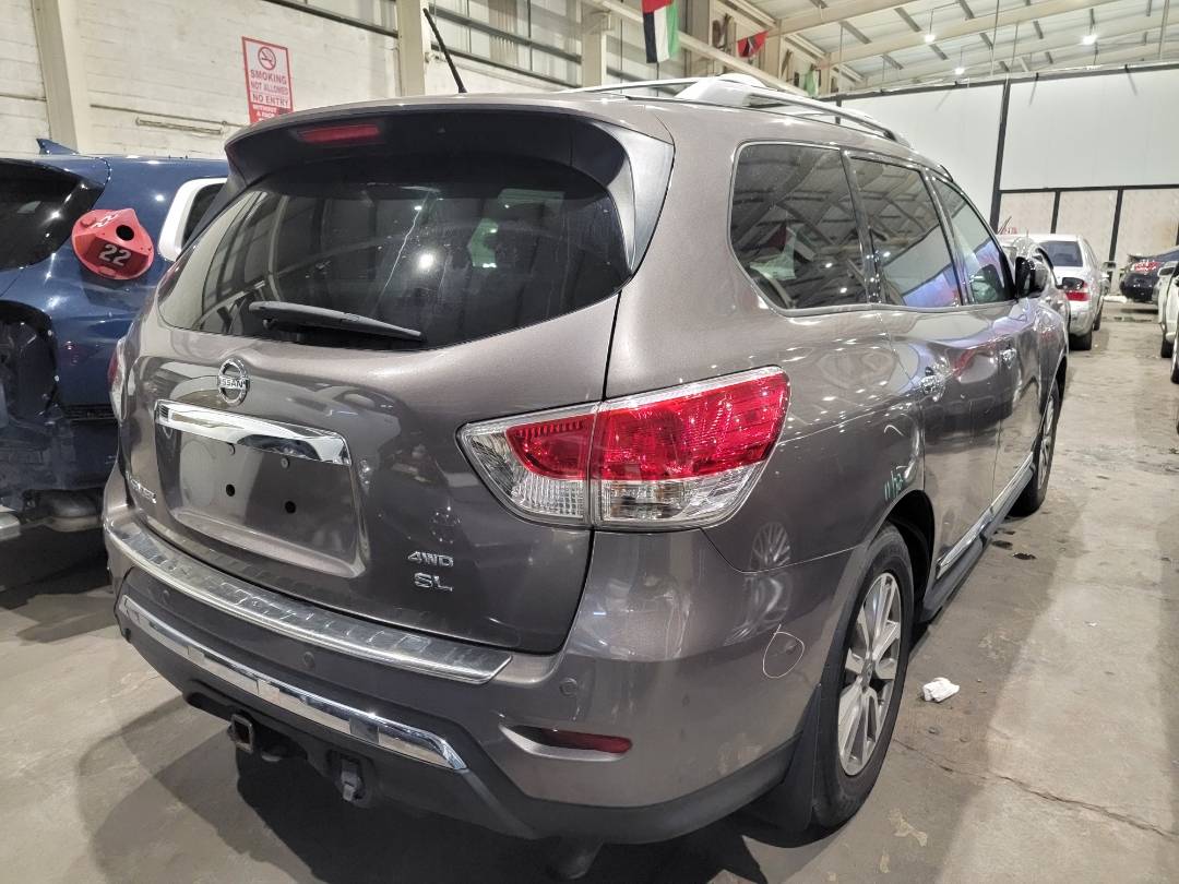 2014 NISSAN PATHFINDER — 184883 Miles — Lot EC706950 — Main - Marhaba Auctions Used Cars - Image 3