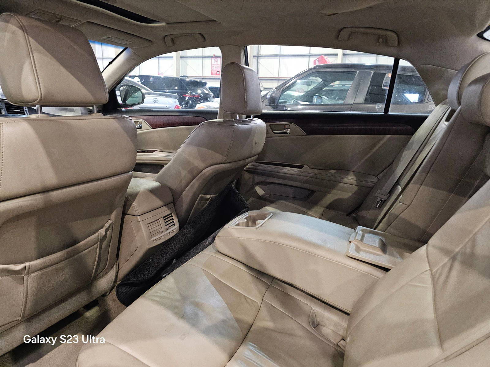 TOYOTA AVALON 2011 - Marhaba Auction Used Cars - Image 7