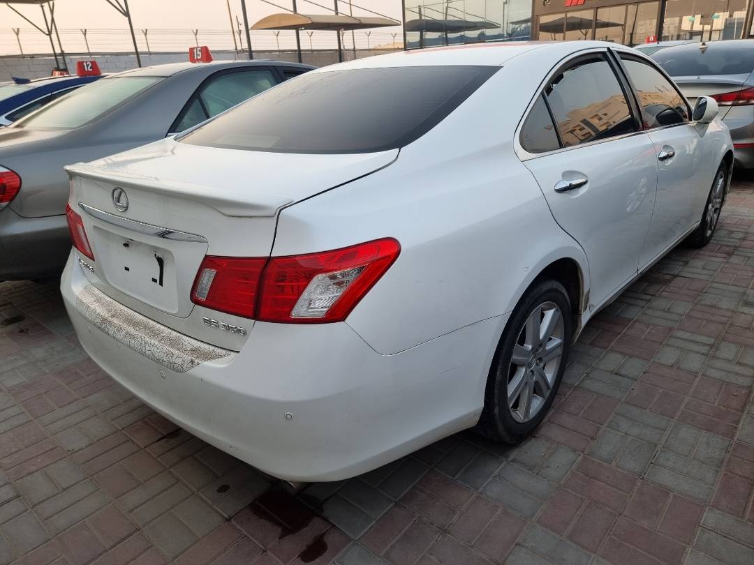 2009 LEXUS ES 350 — 186109 Miles — Lot 125487 — Ind. 12 - Marhaba Auctions Used Cars - Image 4