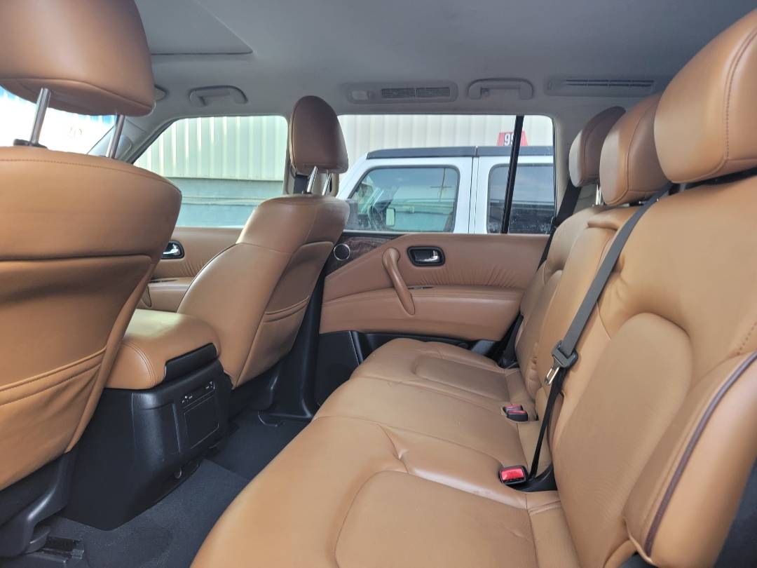 2016 INFINITI QX80 — 135540 Miles — Lot 39805806 — Main - Marhaba Auctions Used Cars - Image 7