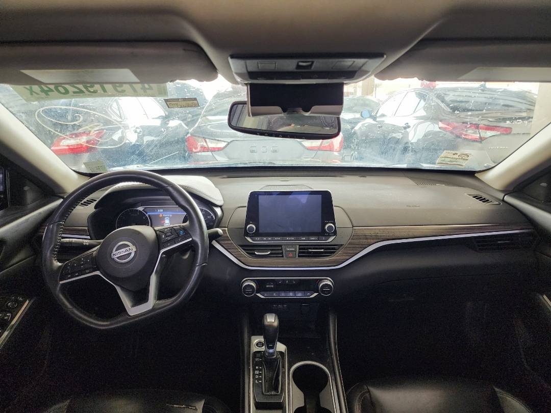 2020 NISSAN ALTIMA — 134998 Miles — Lot 41132 — Souq - Marhaba Auctions Used Cars - Image 9
